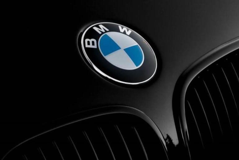 BMW Font