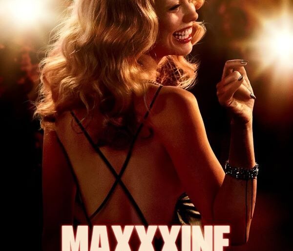 MaXXXine Font